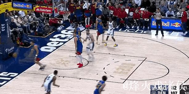 约基奇弧顶远投偏出,比赛拖入加时 约基奇弧顶远投偏出,比赛拖入加时